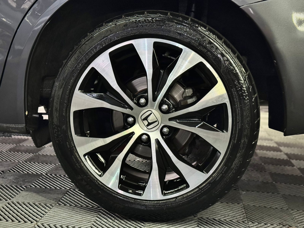 Honda Civic Cinza
