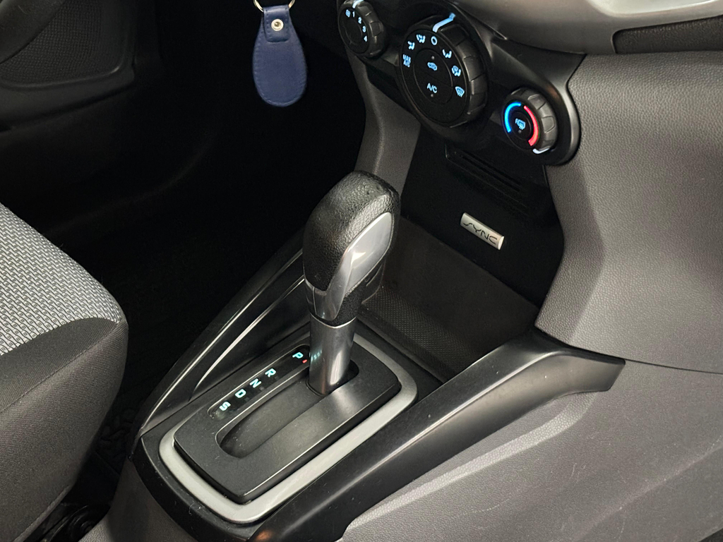 Ford EcoSport Preto