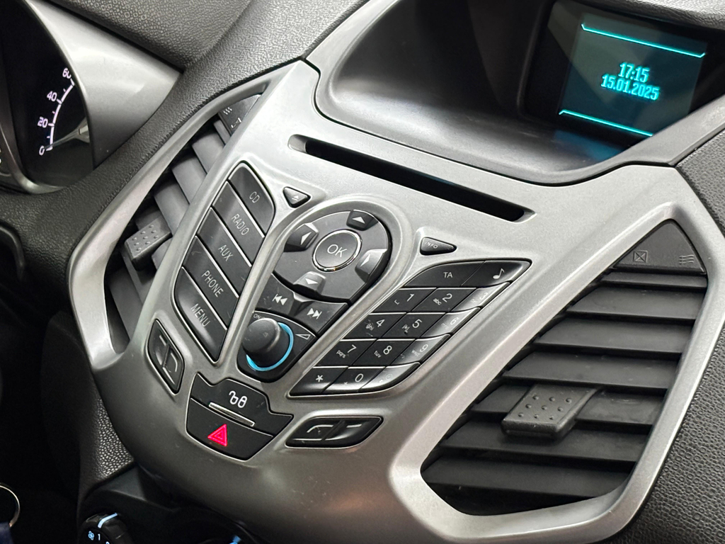 Ford EcoSport Preto