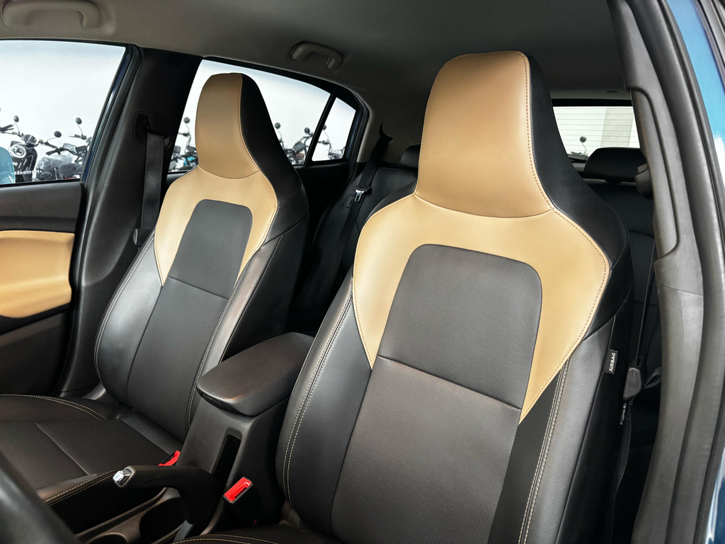 Chevrolet Onix Azul