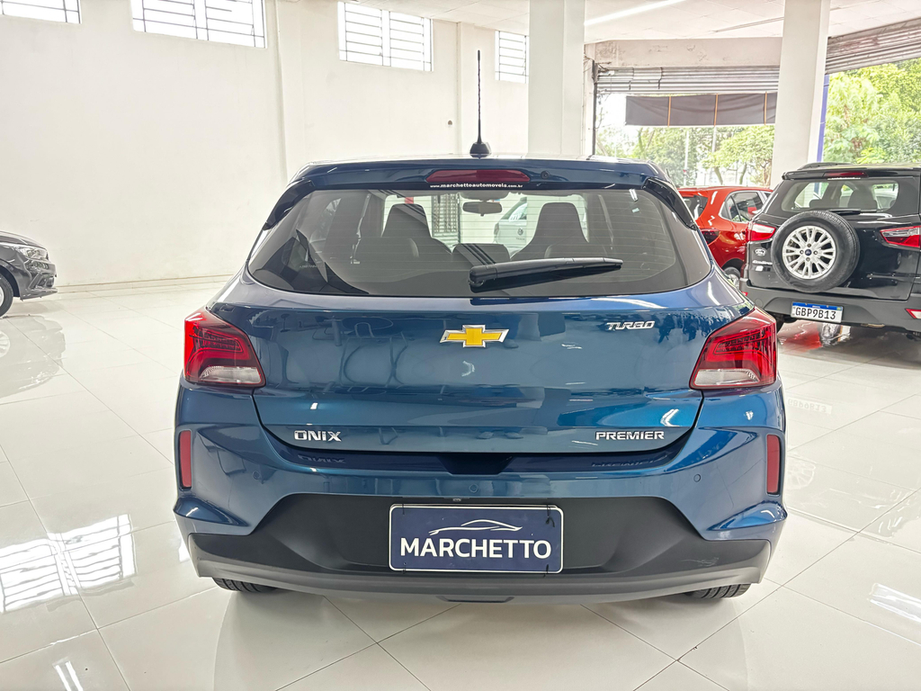 Chevrolet Onix Azul