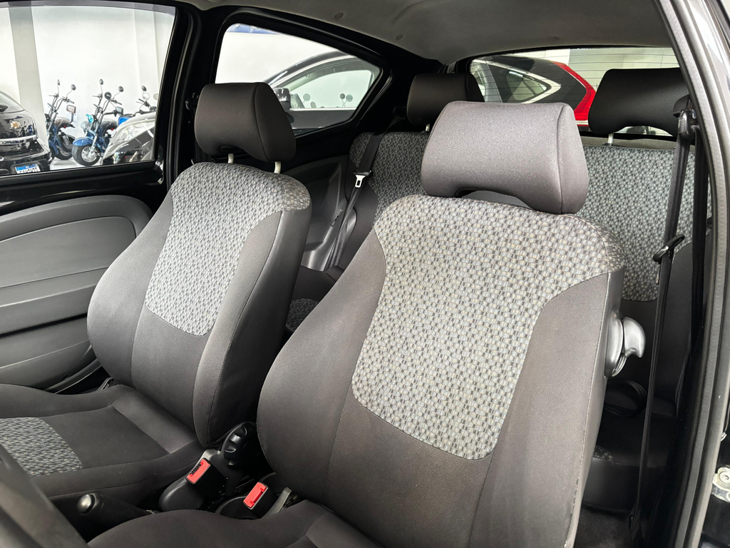 Ford Ka Hatch Preto