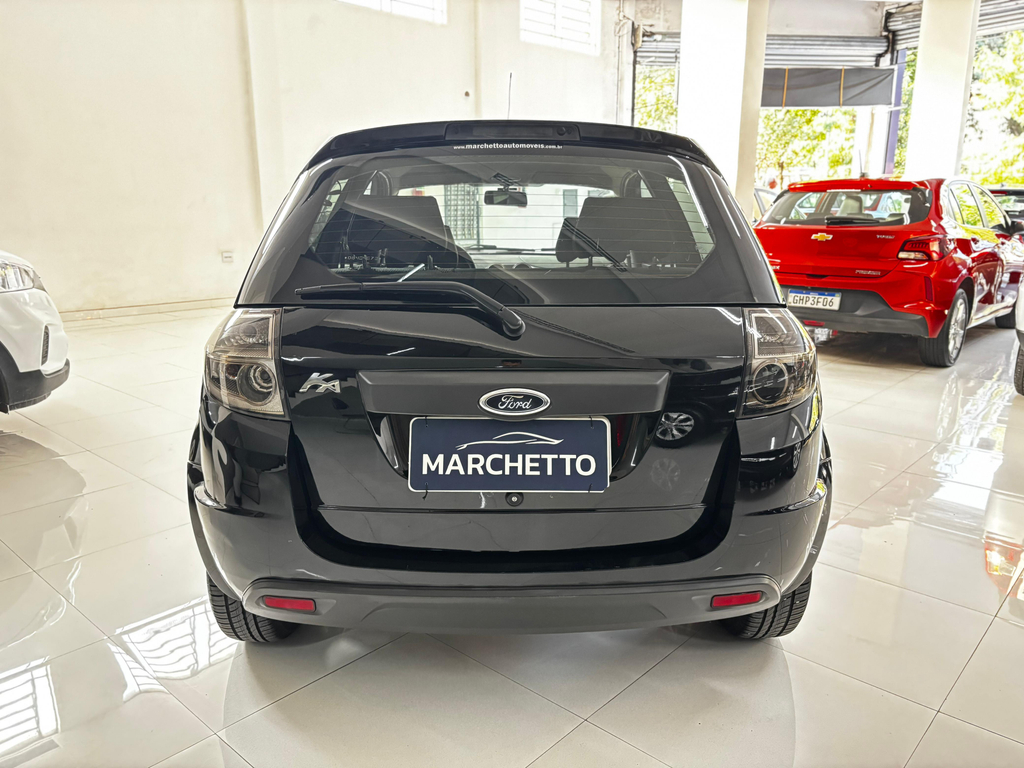 Ford Ka Hatch Preto