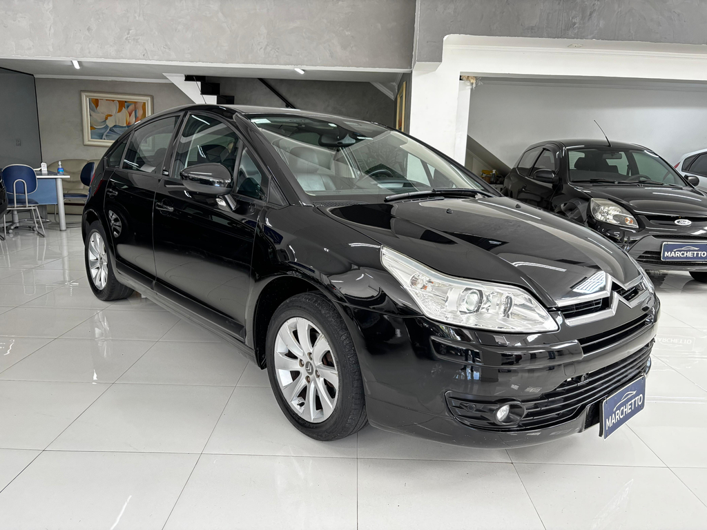 Citroen C4 Preto