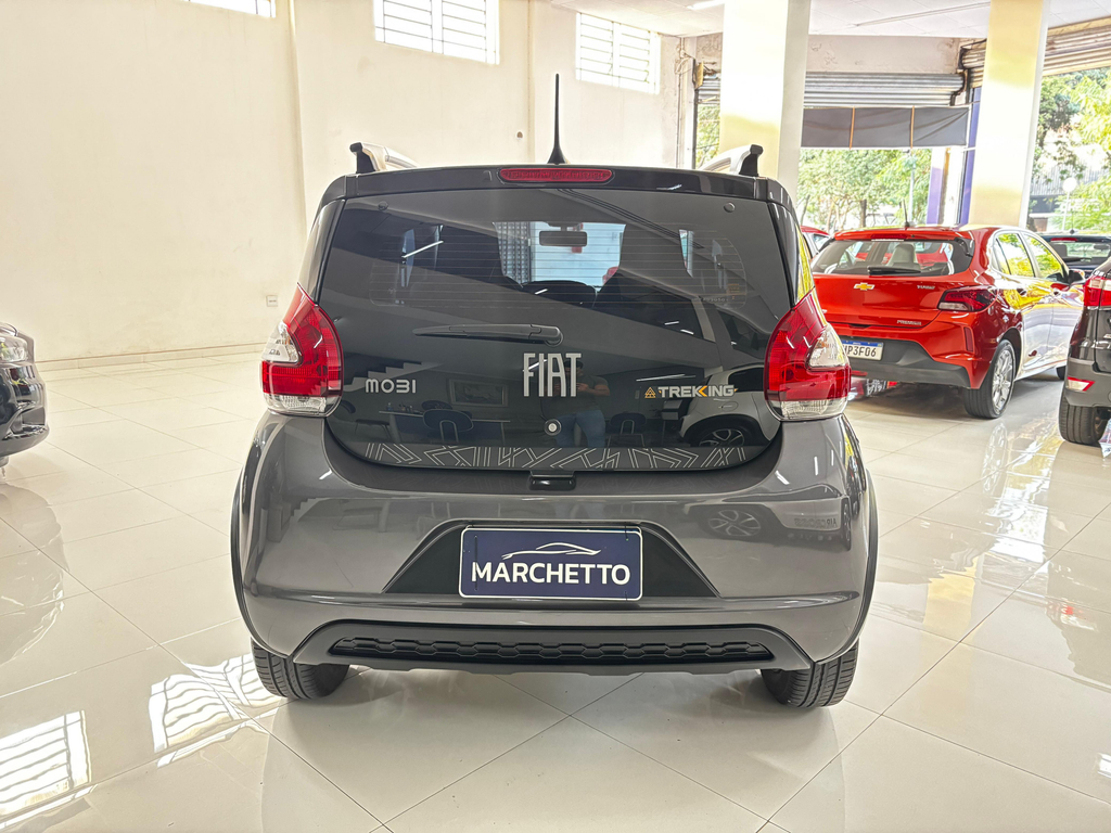 Fiat Mobi Cinza