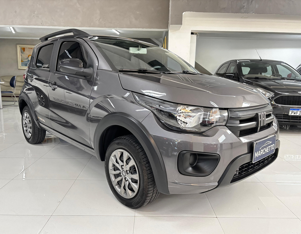 Fiat Mobi Cinza