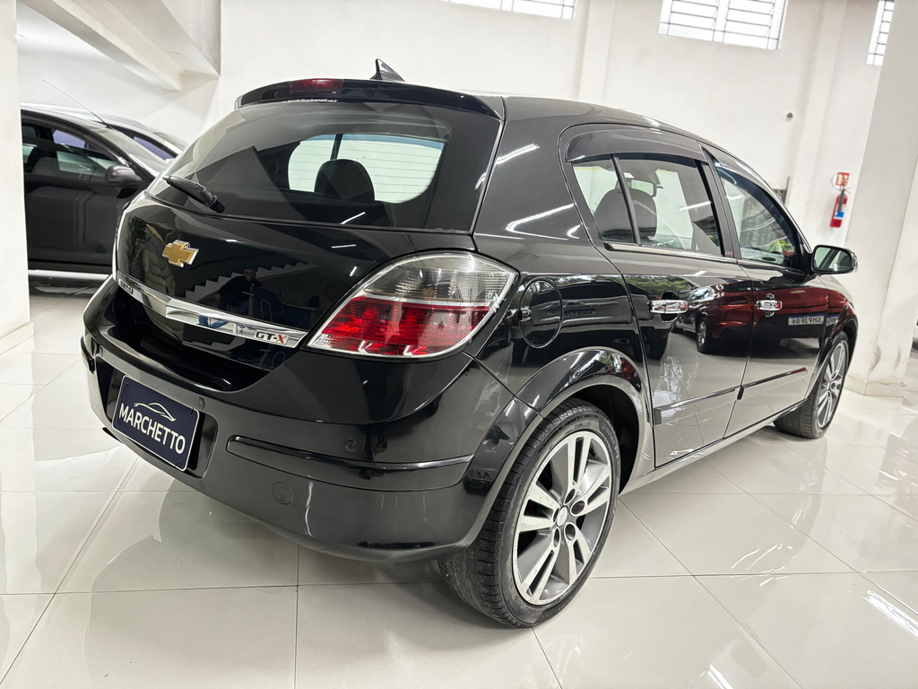 Chevrolet Vectra Hatch Preto