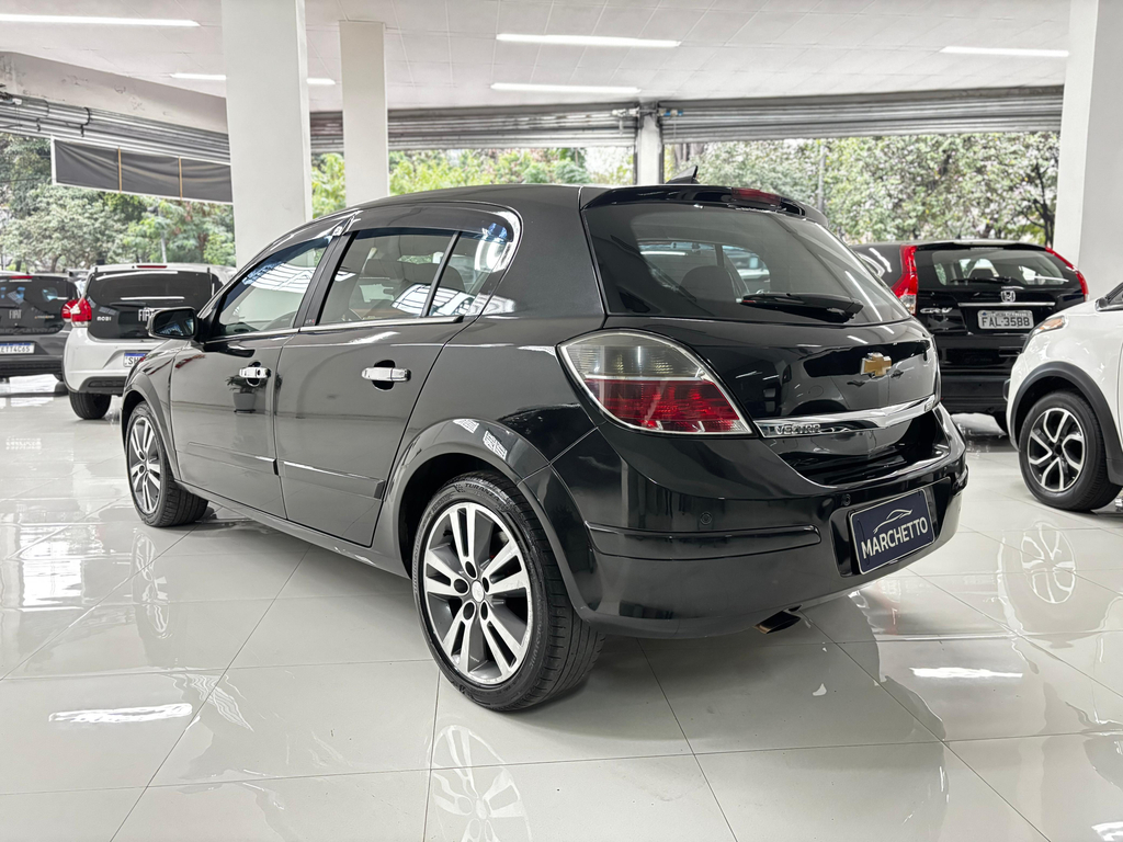Chevrolet Vectra Hatch Preto