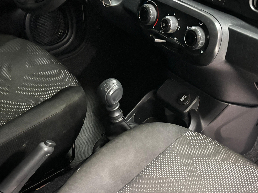 Fiat Mobi Prata