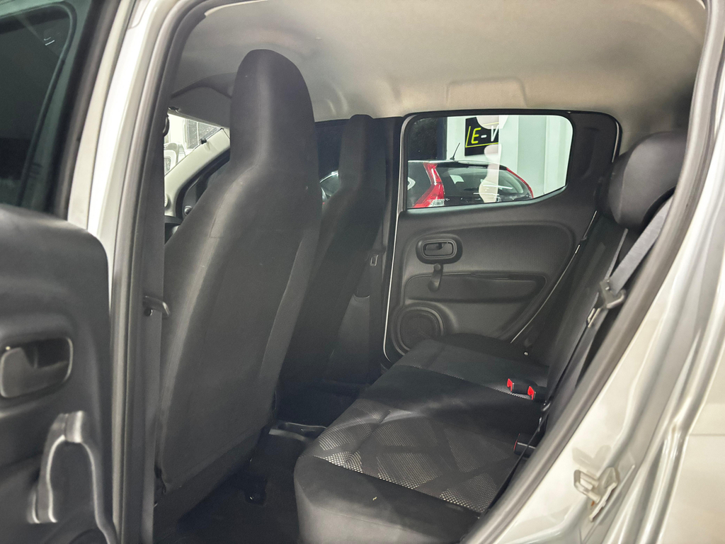 Fiat Mobi Prata