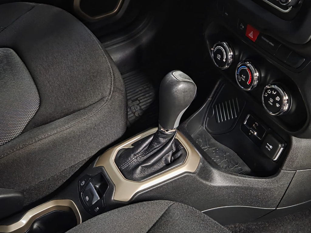 Jeep Renegade Preto