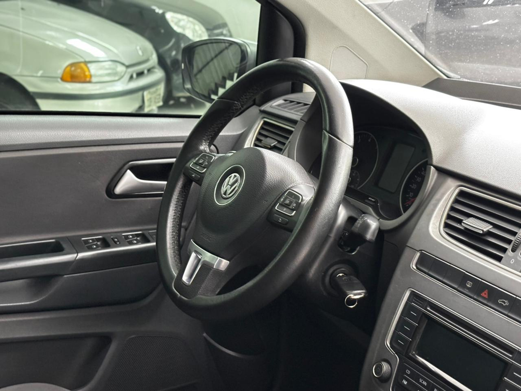 Volkswagen CrossFox Cinza