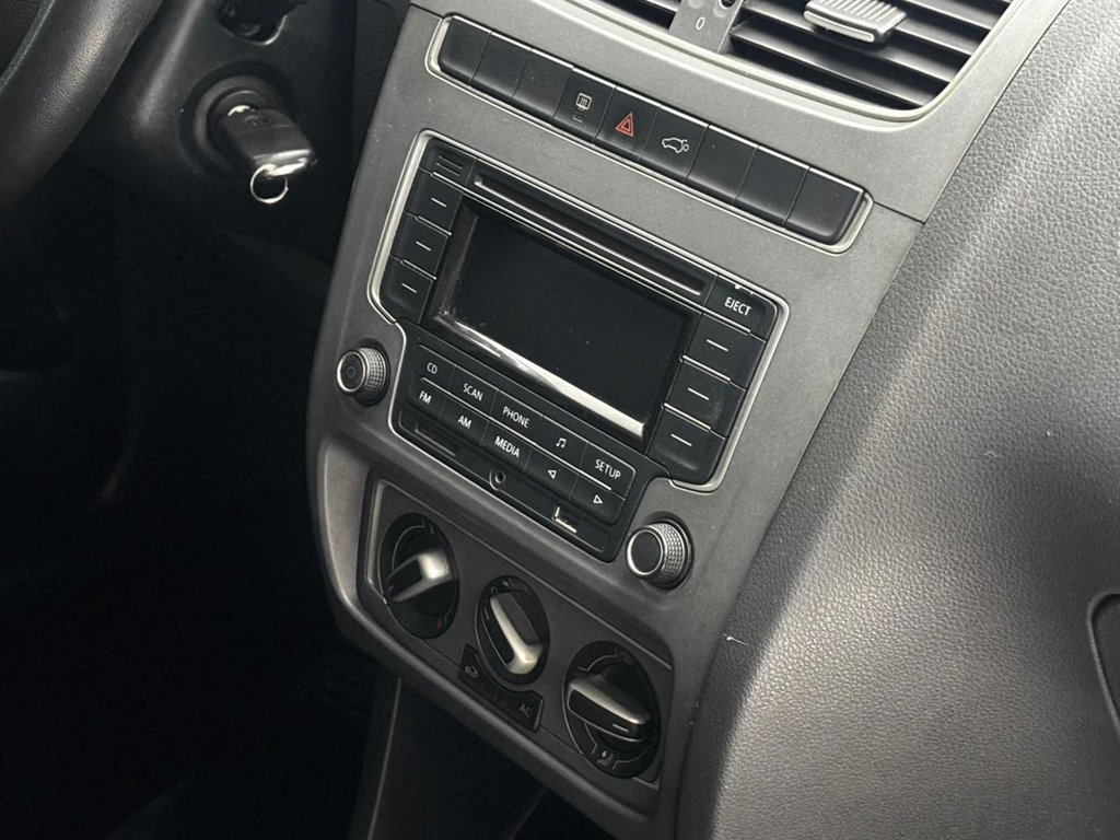 Volkswagen CrossFox Cinza