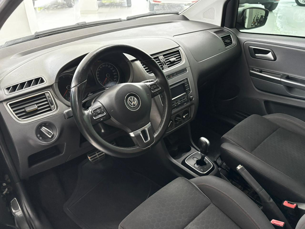Volkswagen CrossFox Cinza