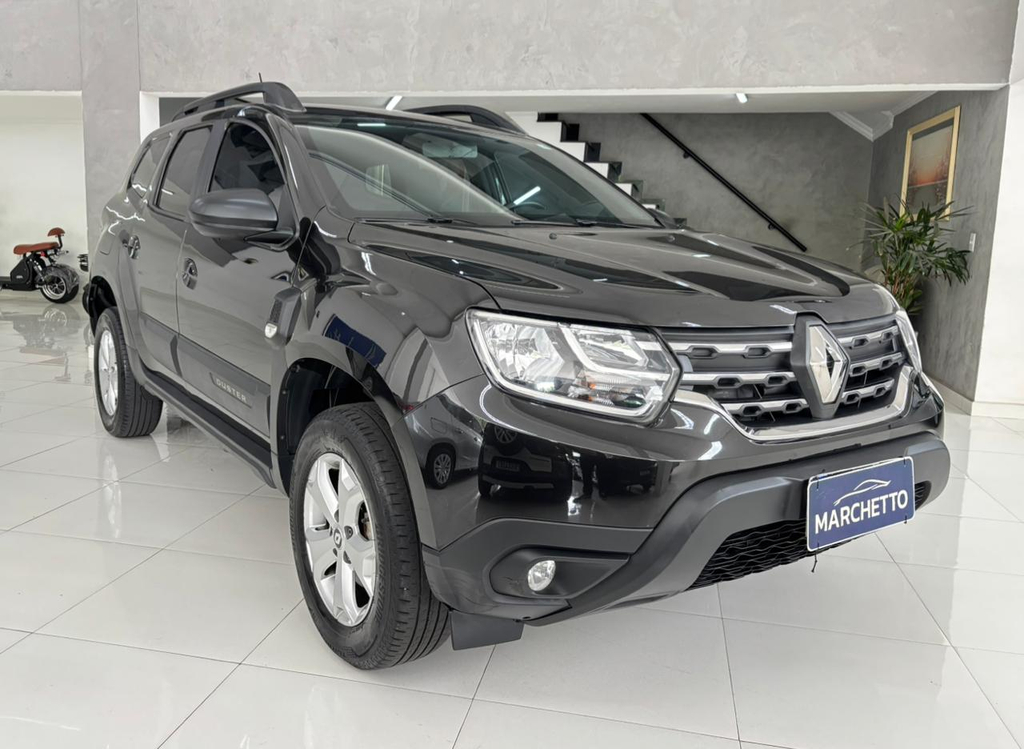 Renault Duster Preto
