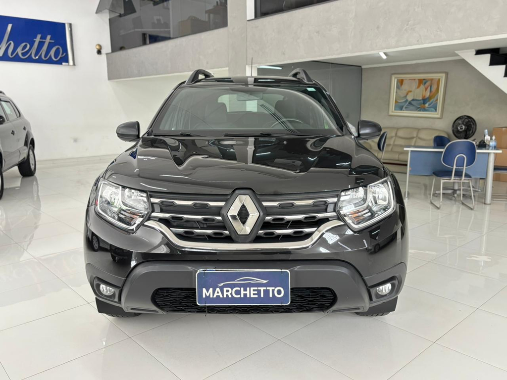 Renault Duster Preto