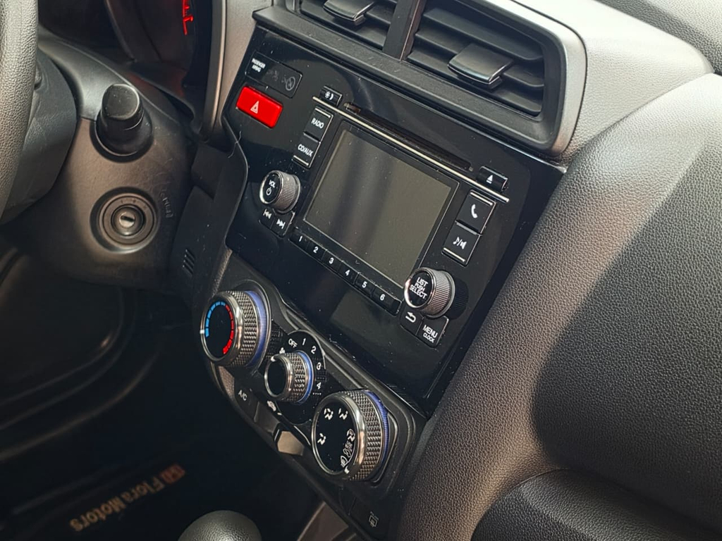 Honda Fit Preto