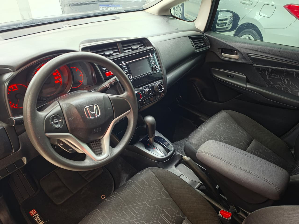Honda Fit Preto