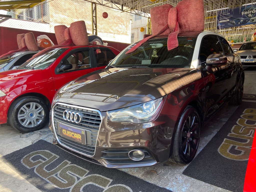 Audi A1 Marrom