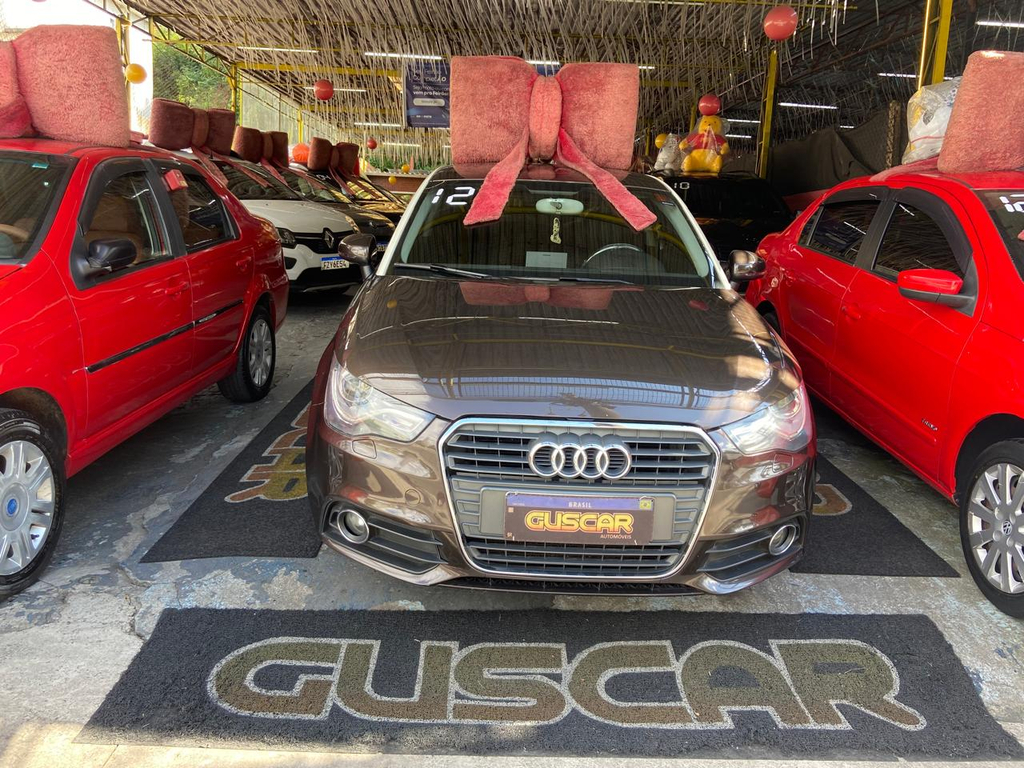 Audi A1 Marrom