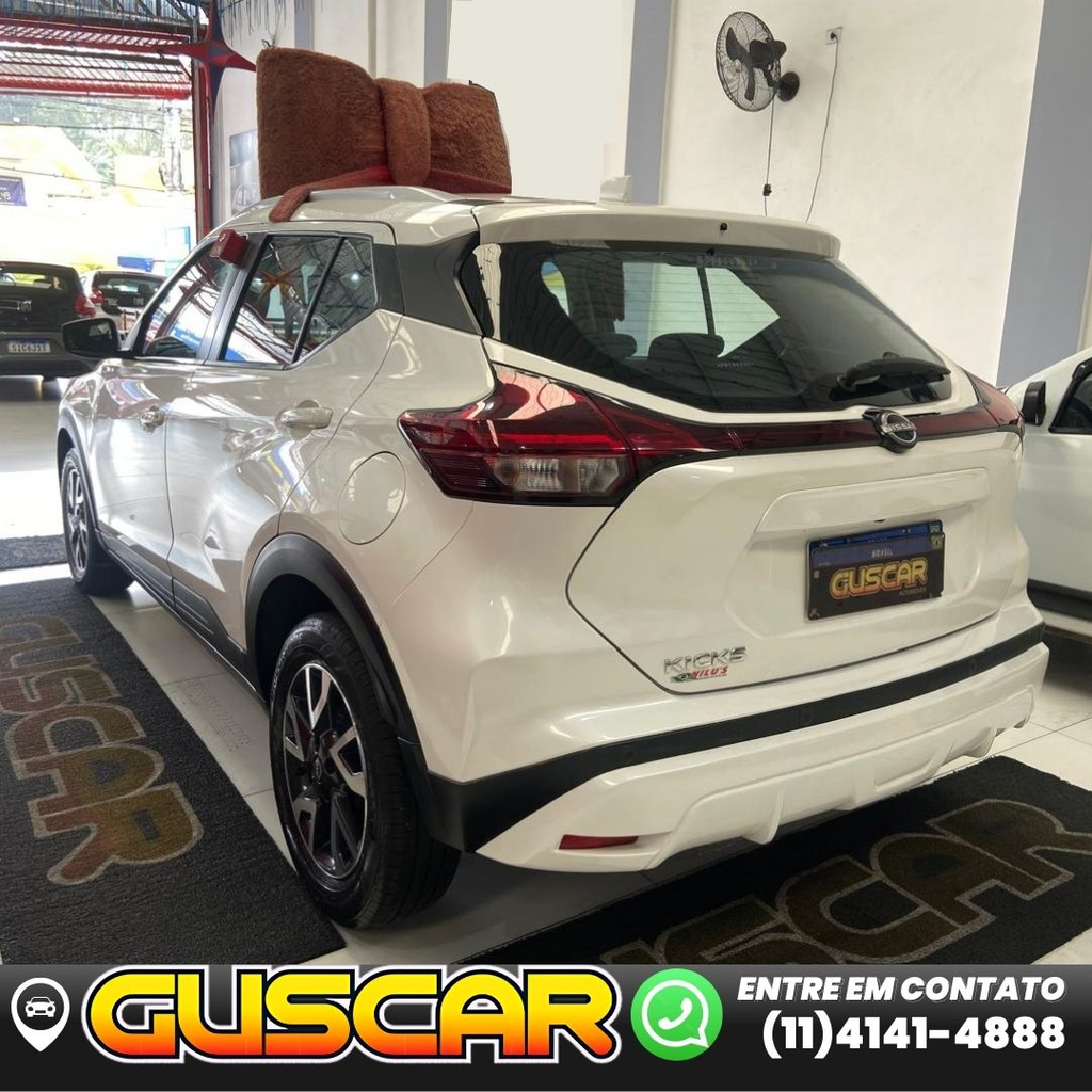 Nissan Kicks Branco