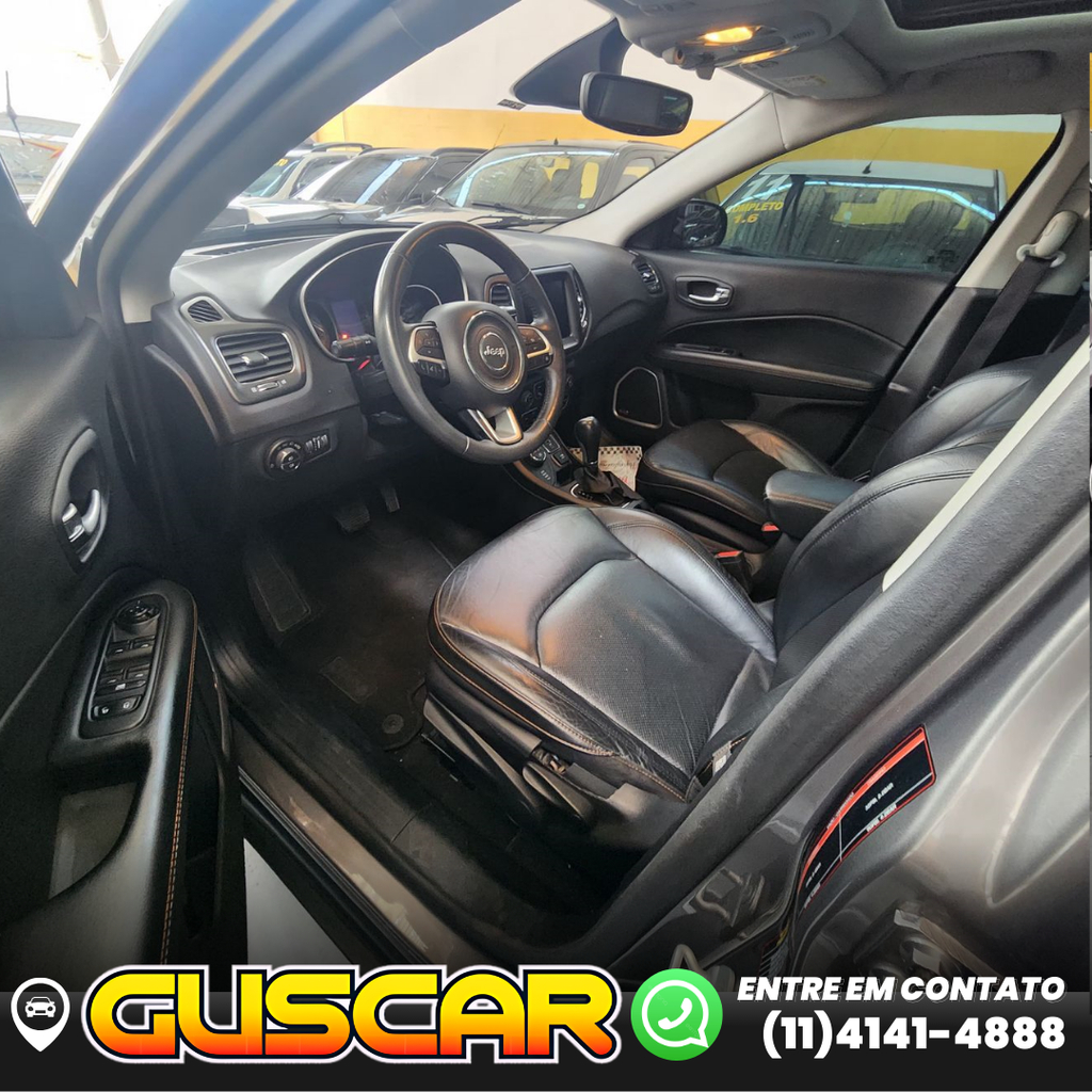 Jeep Compass Cinza