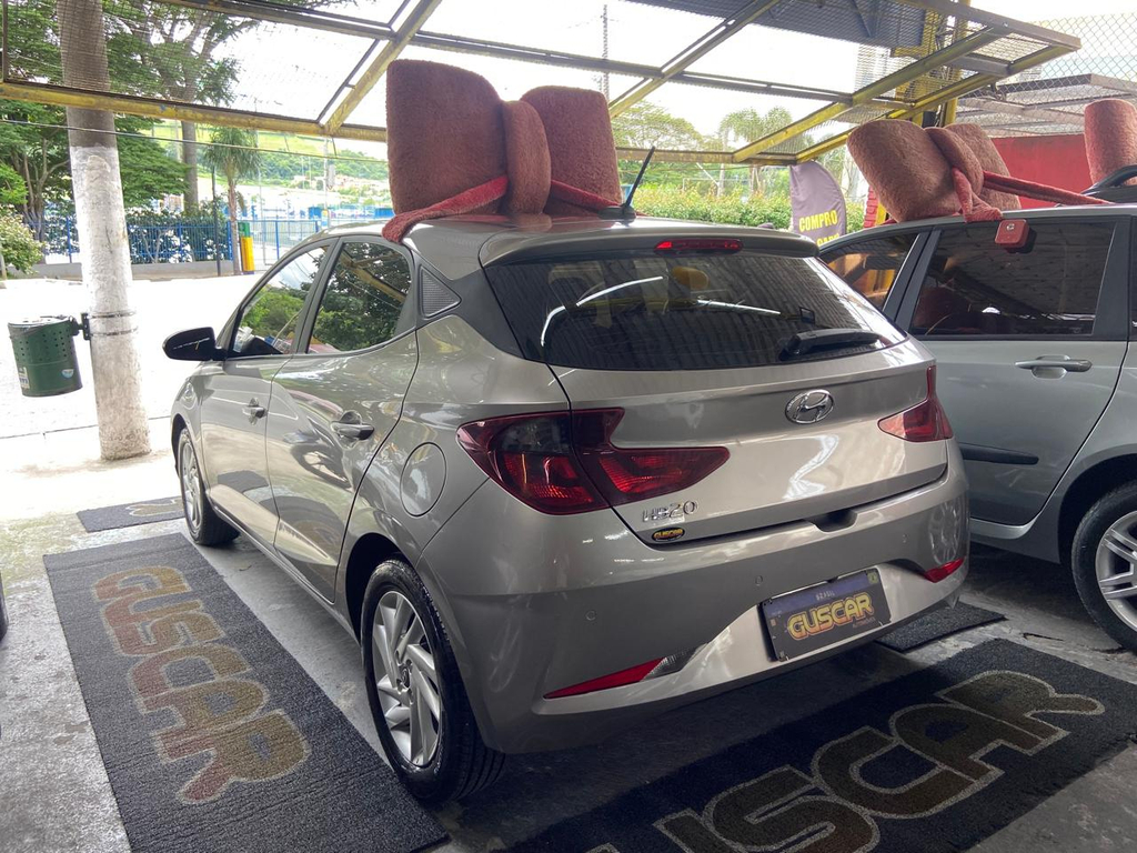 Hyundai HB20 Prata
