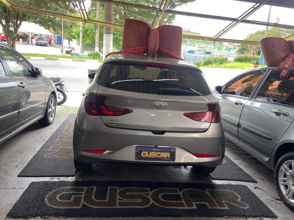 Hyundai HB20 Prata