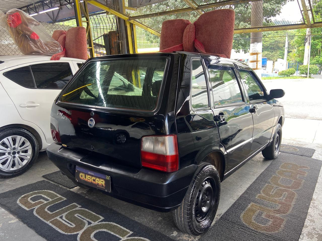 Fiat Uno Preto