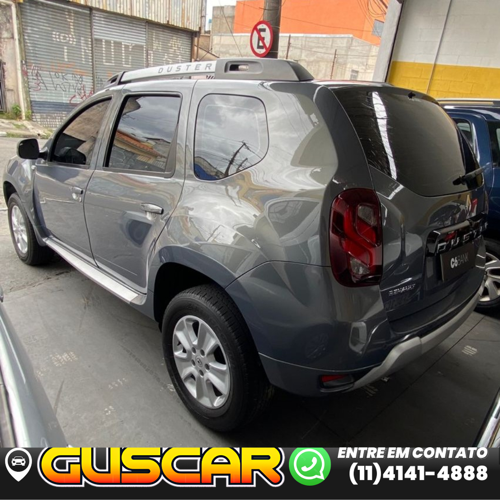 Renault Duster Cinza