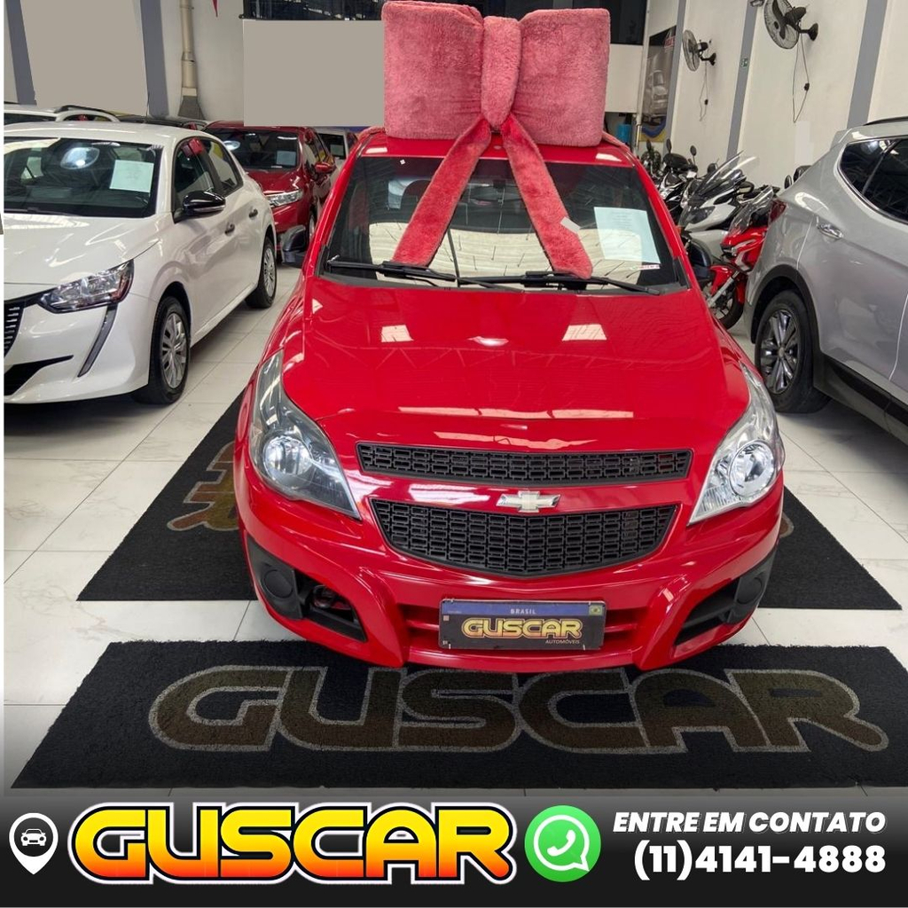 Chevrolet Montana Vermelho