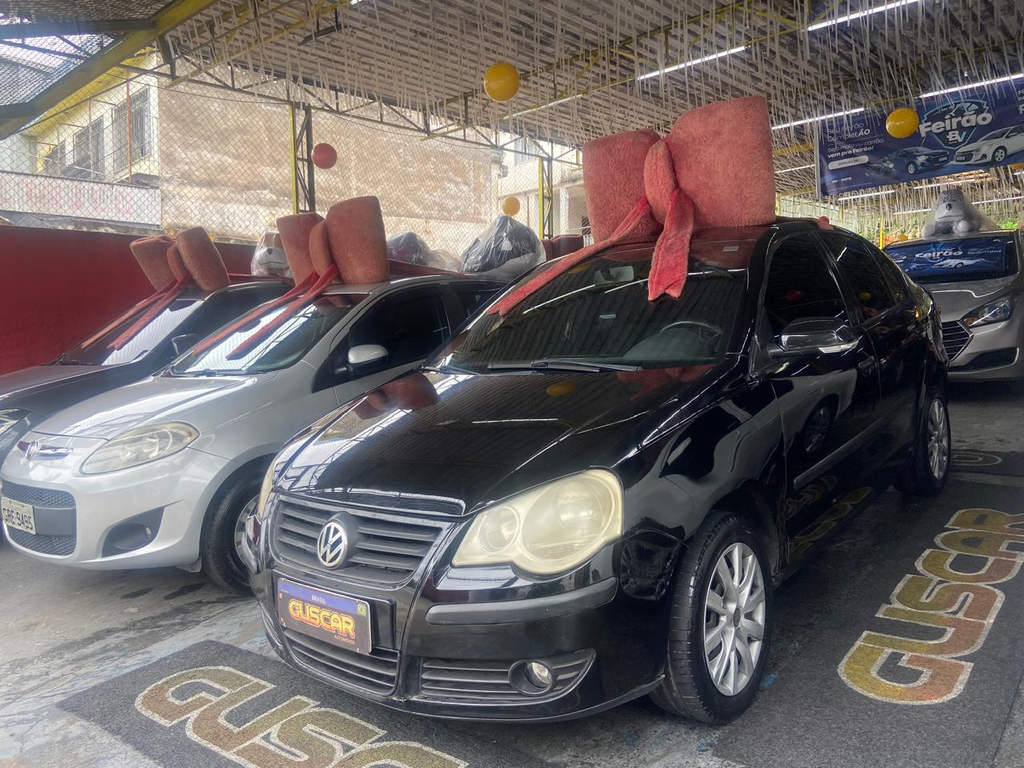 Volkswagen Polo Sedan Preto