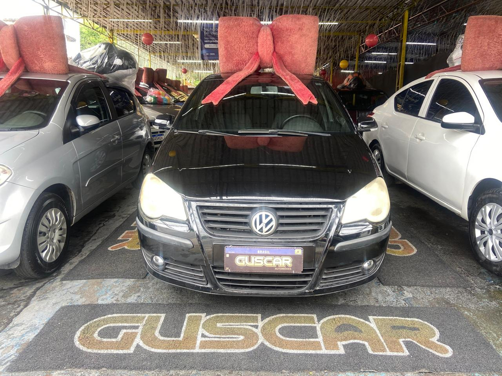 Volkswagen Polo Sedan Preto