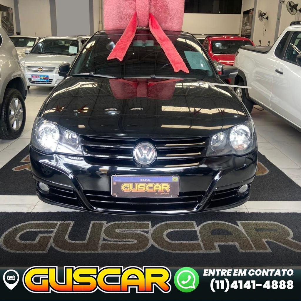 Volkswagen Golf Preto
