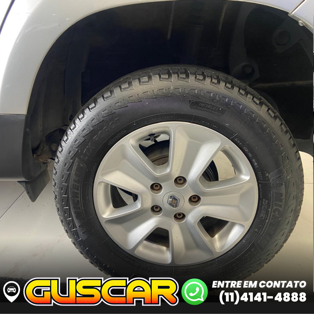 Renault Duster Prata