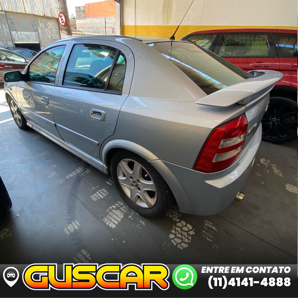 Chevrolet Astra Prata