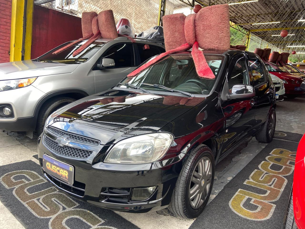Chevrolet Celta Preto
