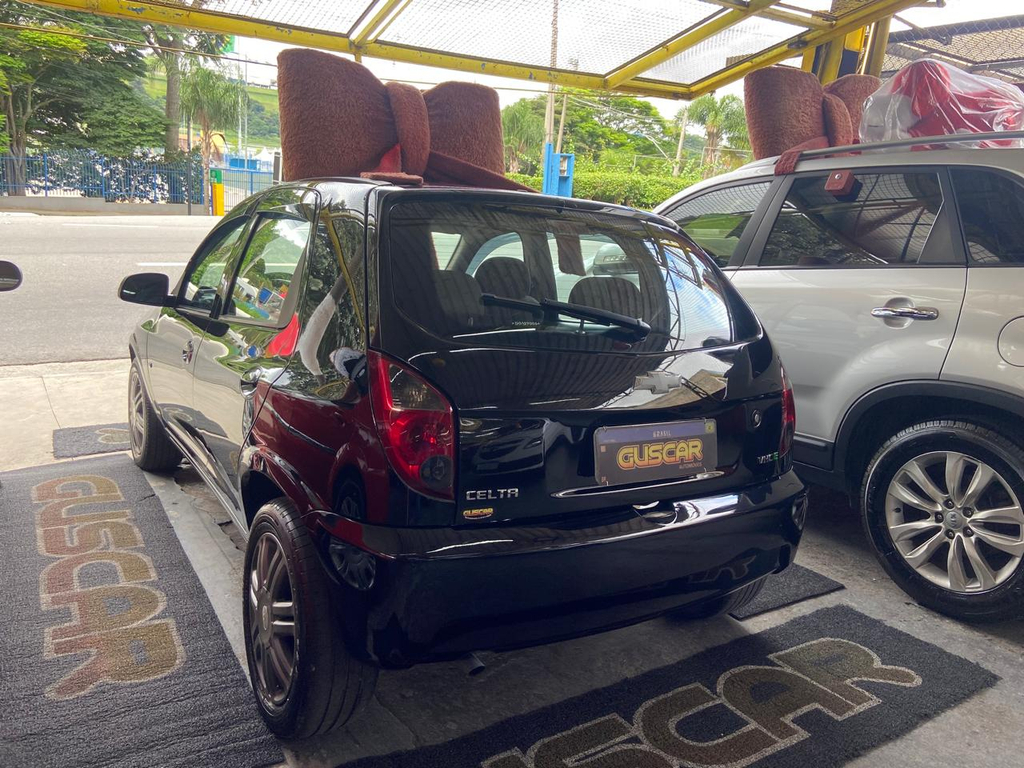 Chevrolet Celta Preto