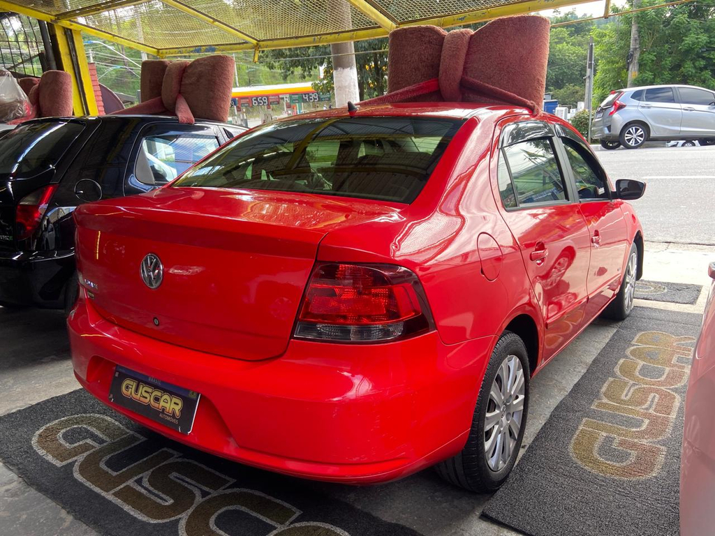 Volkswagen Voyage Vermelho