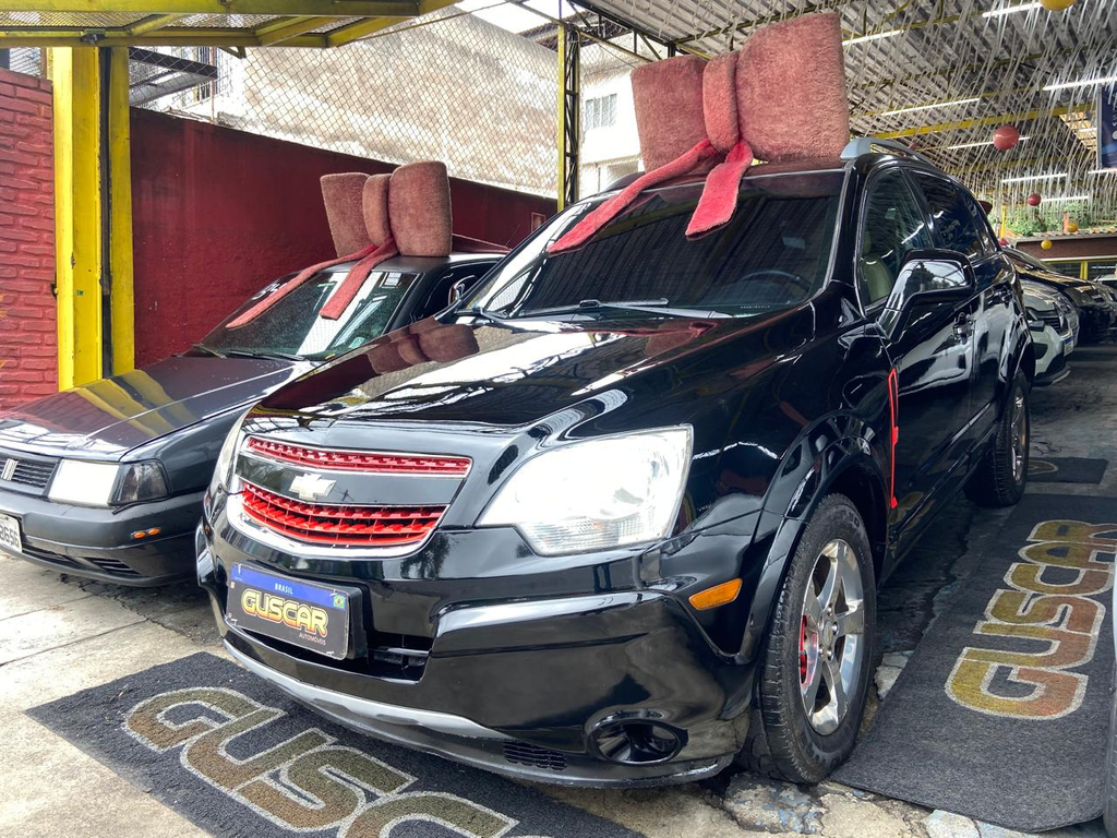 Chevrolet Captiva Preto