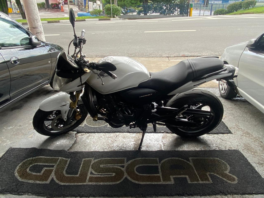 Honda CB600F HORNET Branco