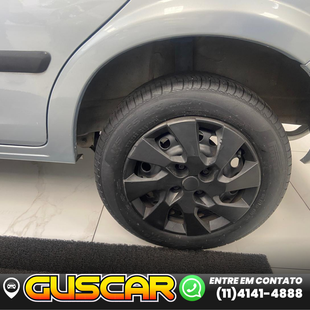 Chevrolet Prisma Prata