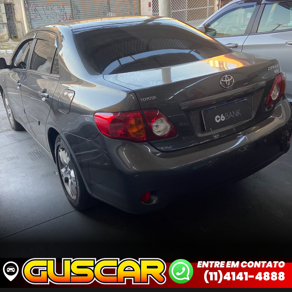 Toyota Corolla Cinza