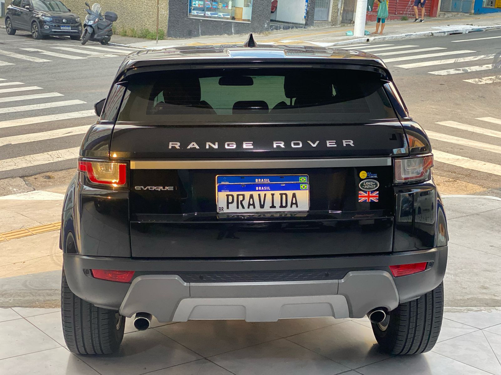 Land Rover Evoque Preto