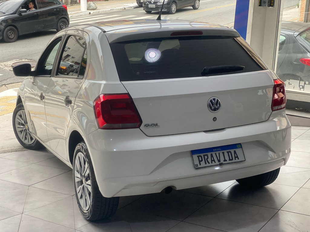 Volkswagen Gol Branco