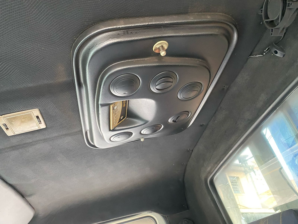 Volkswagen 8-150 Branco