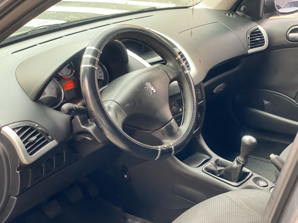 Peugeot 207 Cinza