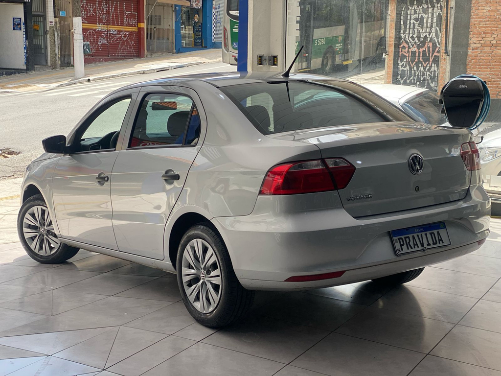 Volkswagen Voyage Prata