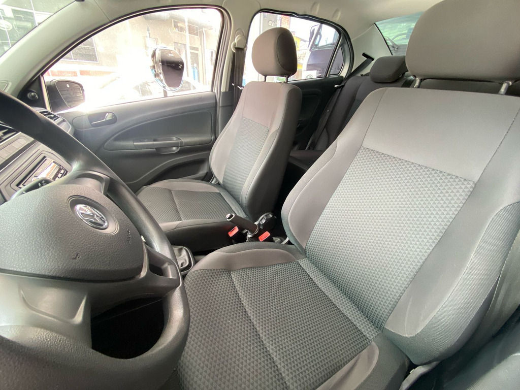Volkswagen Voyage Prata
