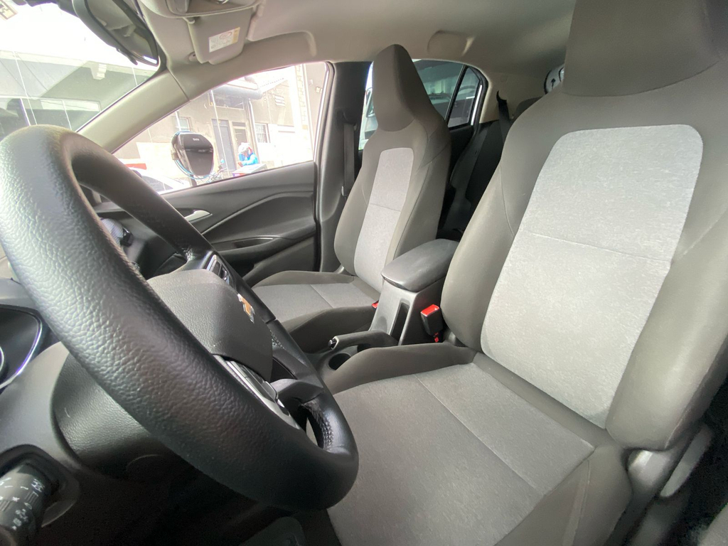 Chevrolet Onix Branco